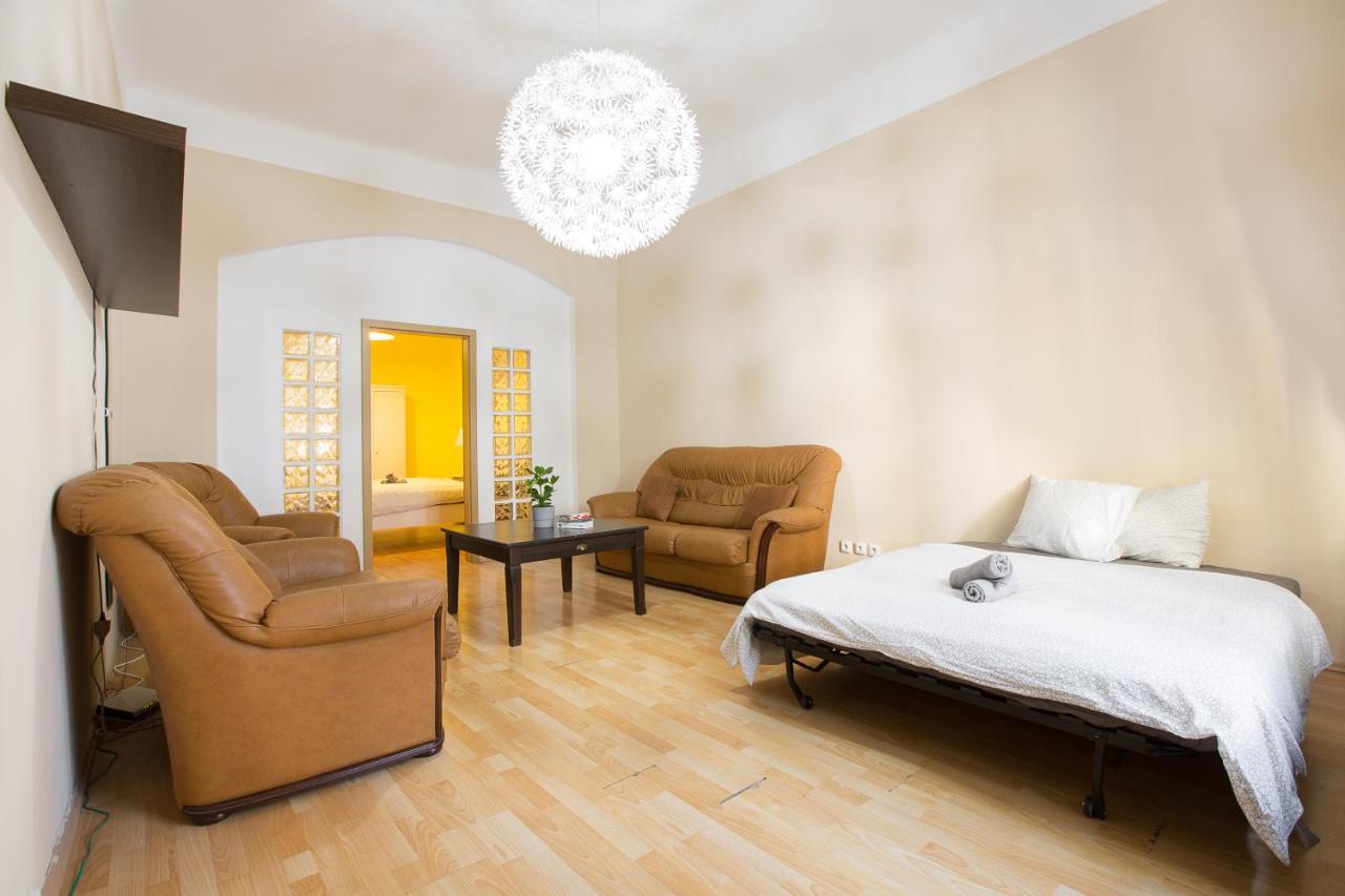 Premier Apartments Near The Museum Πράγα Εξωτερικό φωτογραφία